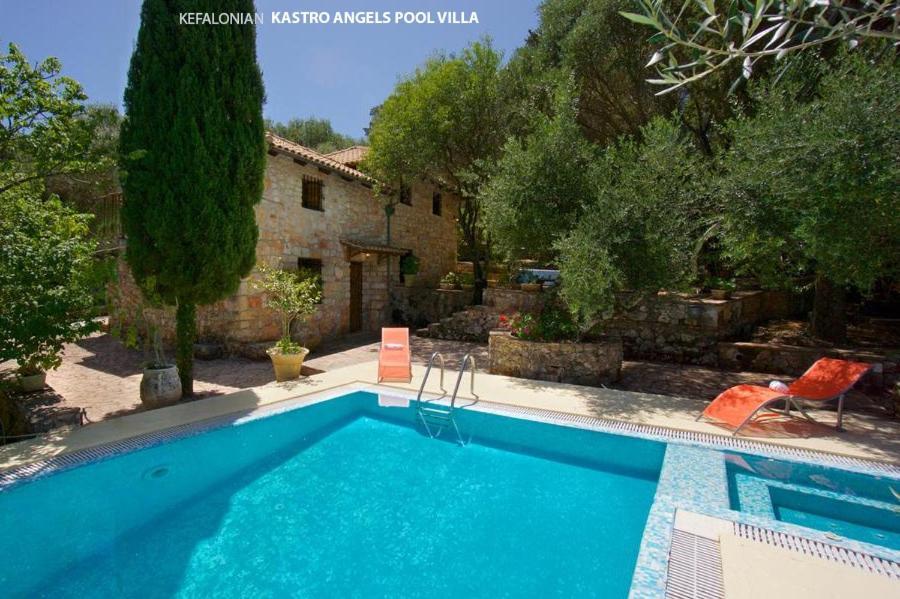 Kástron Kefalonian Luxury Villas מראה חיצוני תמונה