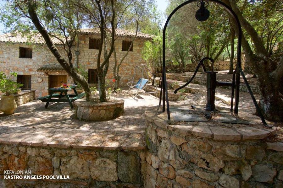 Kástron Kefalonian Luxury Villas מראה חיצוני תמונה